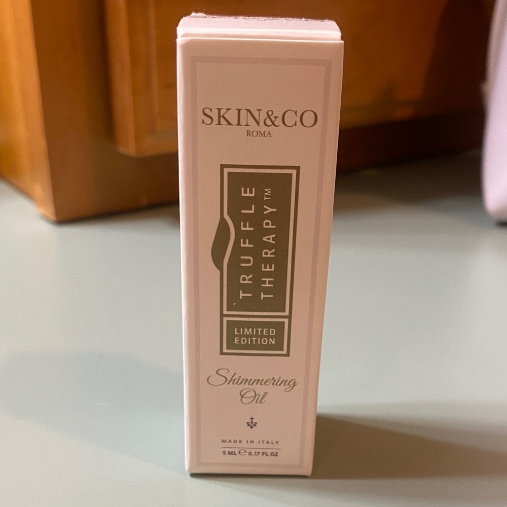 Skin&Co Roma Truffle Therapy Shimmering Oil - Limited Edition